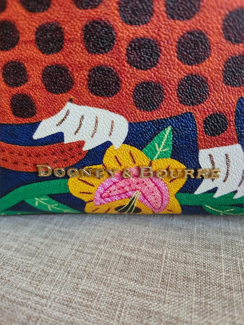 Dooney & Bourke Islamorada Dover Tote - Picture 5 of 15